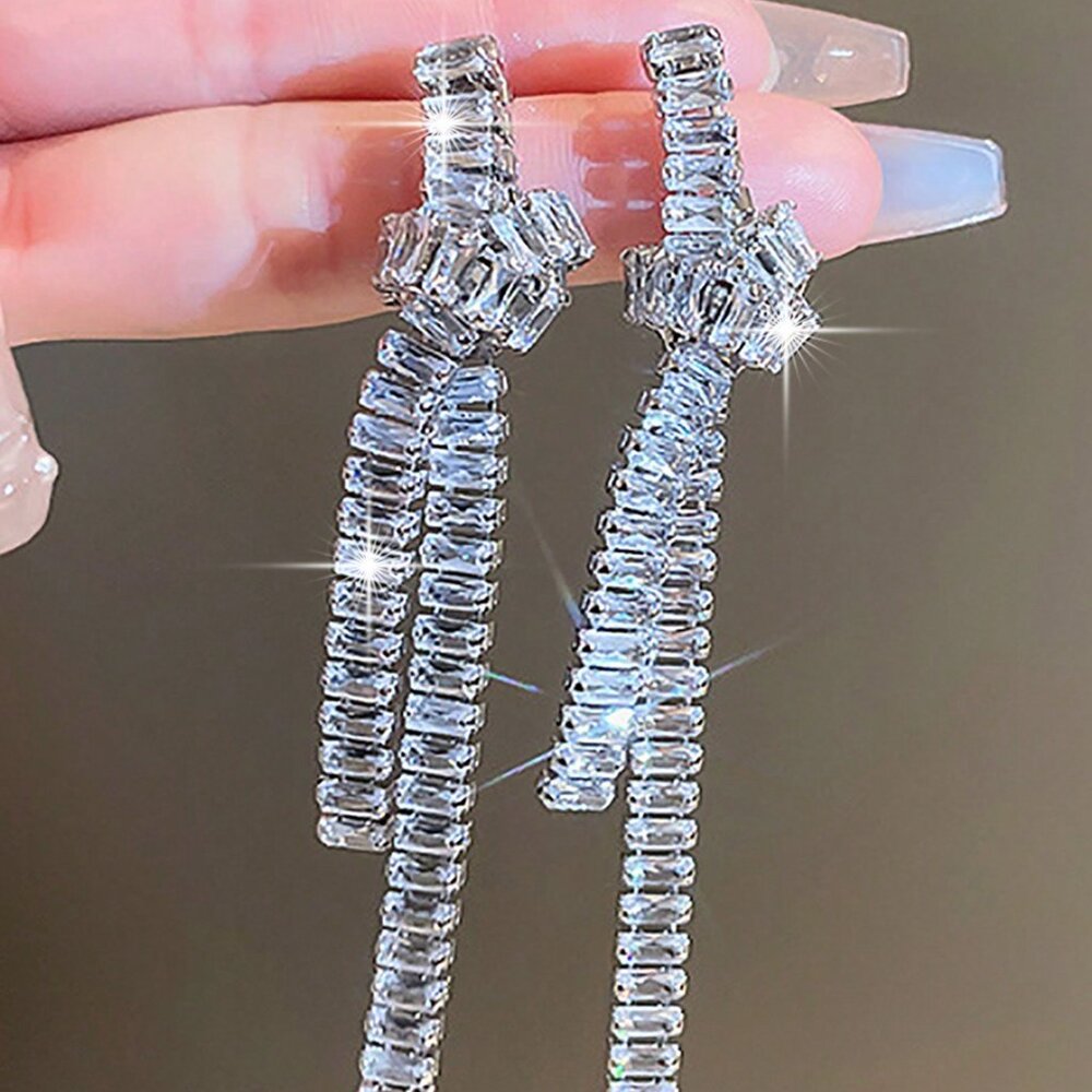 Silver Women's Luxury Cubic Zirconia Water Drop Dangle Earrings - Picture 4 of 6
